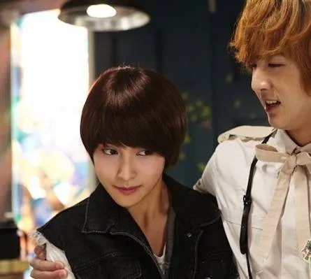 Маникюрный салон «Париж» (2013) 1 сезон 1-8,9,10 серия скачать торрент файл Маникюрный салон «Париж» (2013) сериал 1-8,9,10 серию 1 сезона скачать торрент файл