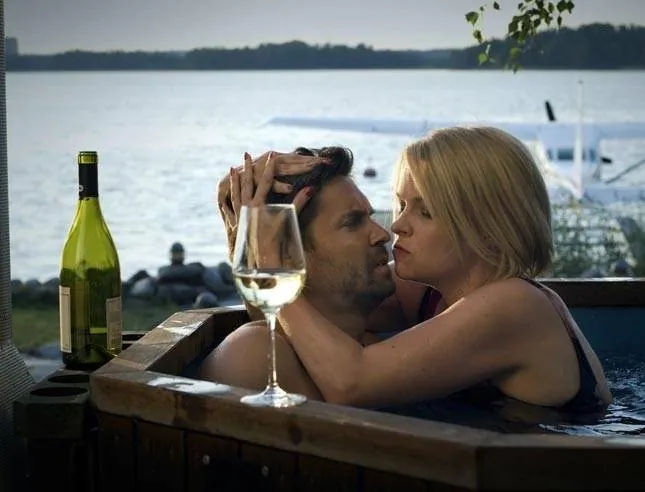 Развод по-фински, или Дом, где растет любовь (2009) в хорошем качестве скачать торрент файл Развод по-фински, или Дом, где растет любовь (2009) фильм в хорошем качестве скачать торрент файл