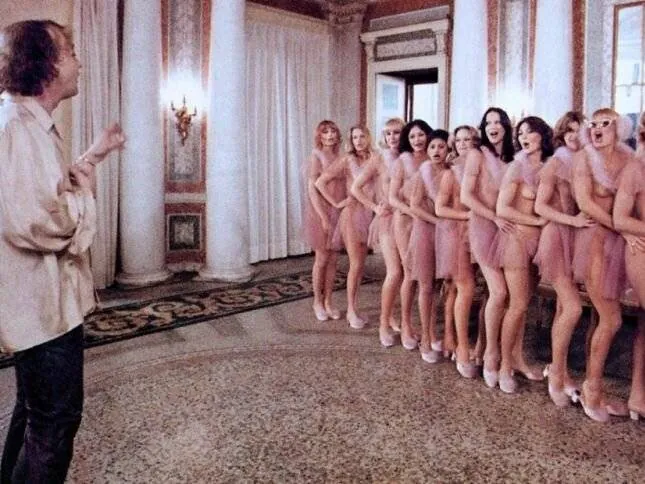 Суббота, воскресенье и пятница (1979) в хорошем качестве скачать торрент файл Суббота, воскресенье и пятница (1979) фильм в хорошем качестве скачать торрент файл