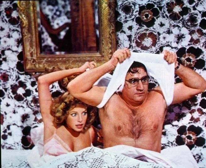 Сорок градусов под простыней (1976) в хорошем качестве скачать торрент файл Сорок градусов под простыней (1976) фильм в хорошем качестве скачать торрент файл