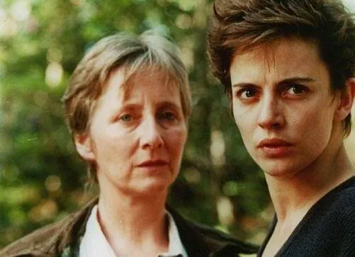 Волчица (1996) 1 сезон 1-1,2,3 серия в хорошем качестве скачать торрент файл Волчица (1996) сериал 1-1,2,3 серию 1 сезона в хорошем качестве скачать торрент файл