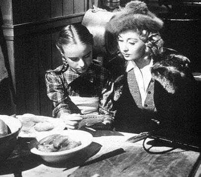 Дерево растет в Бруклине (1945) скачать торрент бесплатно Дерево растет в Бруклине (1945) фильм скачать торрент бесплатно