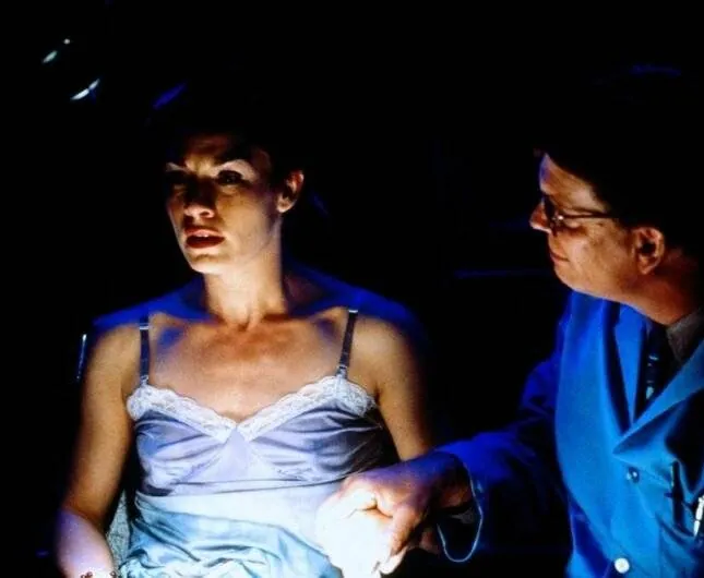 Седьмое чувство (1999) скачать торрент файл Седьмое чувство (1999) фильм скачать торрент файл