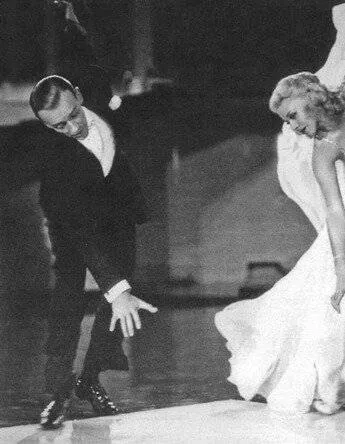 Время свинга (1936) скачать торрент файл Время свинга (1936) фильм скачать торрент файл