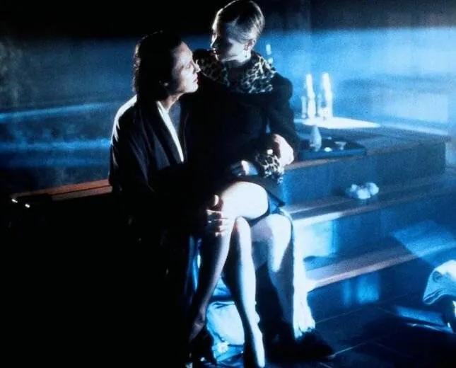 Безумие (1995) скачать торрент бесплатно Безумие (1995) фильм скачать торрент бесплатно