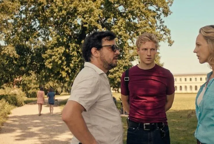 Мёртвые из Марноу (2021) 1 сезон 1-6,7,8 серия в хорошем качестве скачать торрент файл Мёртвые из Марноу (2021) сериал 1-6,7,8 серию 1 сезона в хорошем качестве скачать торрент файл