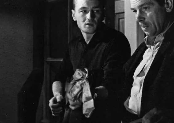 Ошибка резидента (1968) 1 сезон 1-1,2 серия скачать торрент файл Ошибка резидента (1968) фильм 1-1,2 серию 1 сезона скачать торрент файл