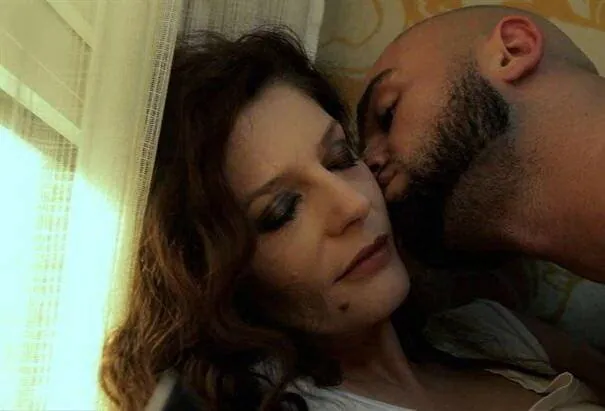 Мужчина в ванне (2010) скачать торрент файл Мужчина в ванне (2010) фильм скачать торрент файл