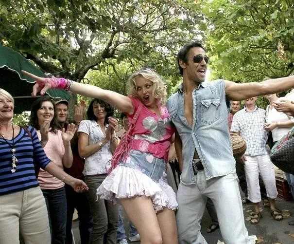 Новая Мод (2010) в хорошем качестве скачать торрент файл Новая Мод (2010) сериал в хорошем качестве скачать торрент файл