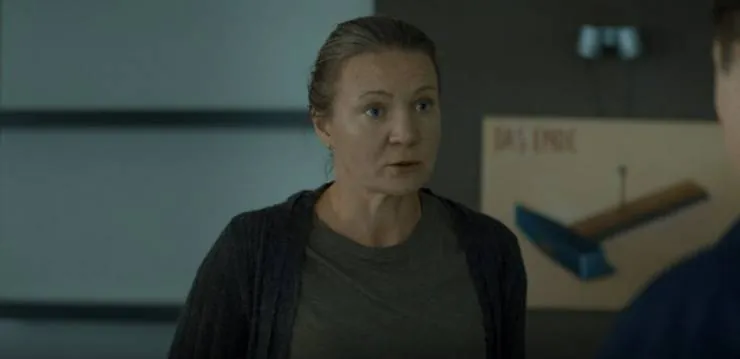 Эксклюзив (2021) 1 сезон 1-1,2,3,4 серия скачать торрент бесплатно Эксклюзив (2021) сериал 1-1,2,3,4 серию 1 сезона скачать торрент бесплатно