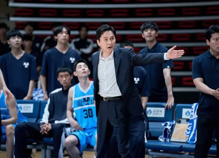 Игра в Пусане (2023) скачать торрент бесплатно Игра в Пусане (2023) фильм скачать торрент бесплатно