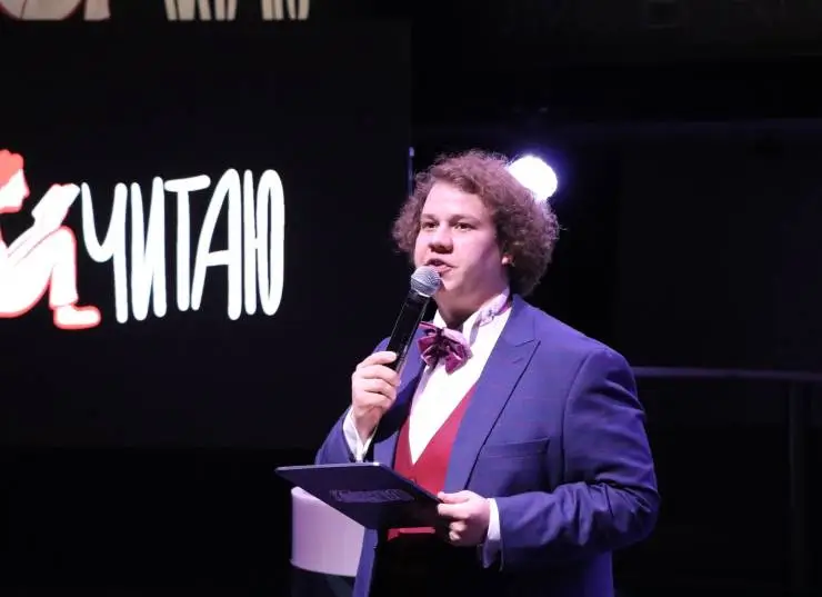 Я делаю шаг (2023) скачать торрент бесплатно Я делаю шаг (2023) фильм скачать торрент бесплатно