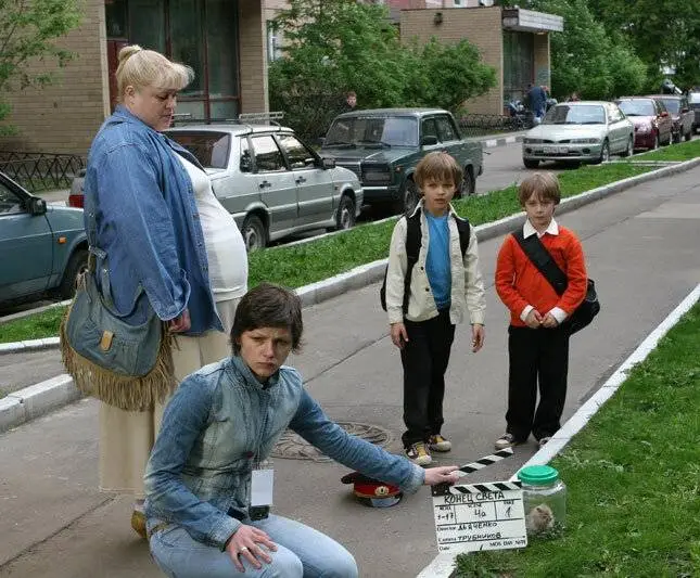 Конец света (2006) 1 сезон 1-1,2,3,4 серия скачать торрент файл Конец света (2006) сериал 1-1,2,3,4 серию 1 сезона скачать торрент файл