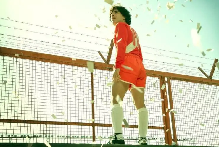 Марадона: Благословенная мечта (2019) 1 сезон 1-8,9,10 серия скачать торрент бесплатно Марадона: Благословенная мечта (2019) сериал 1-8,9,10 серию 1 сезона скачать торрент бесплатно