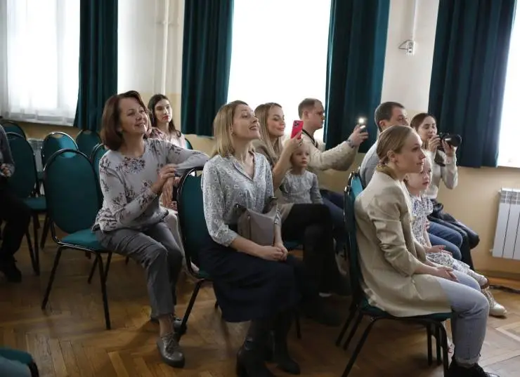 Тот мужчина, та женщина (2022) 1 сезон 1-1,2,3,4 серия скачать торрент бесплатно Тот мужчина, та женщина (2022) сериал 1-1,2,3,4 серию 1 сезона скачать торрент бесплатно