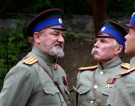 Юнкера (2006) 1 сезон 1-10,11,12 серия скачать торрент файл Юнкера (2006) сериал 1-10,11,12 серию 1 сезона скачать торрент файл