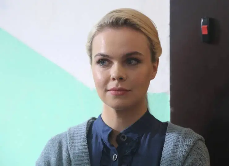 Доченьки (2022) 1 сезон 1-1,2,3,4 серия в хорошем качестве скачать торрент файл Доченьки (2022) сериал 1-1,2,3,4 серию 1 сезона в хорошем качестве скачать торрент файл