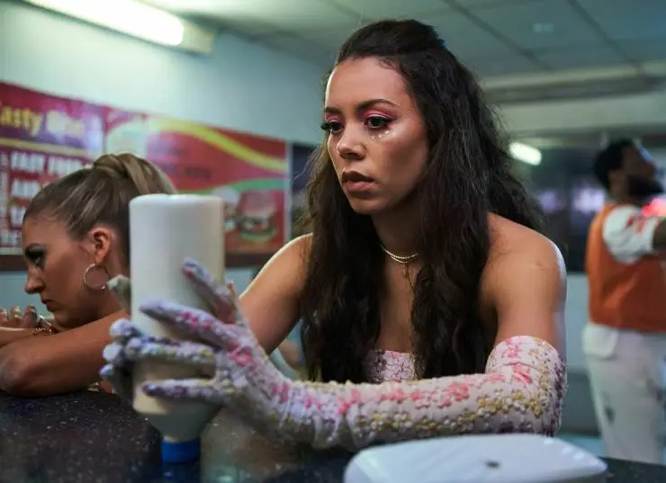 Инфлюенсеры (2022) 1 сезон 1-4,5,6 серия скачать торрент бесплатно Инфлюенсеры (2022) сериал 1-4,5,6 серию 1 сезона скачать торрент бесплатно