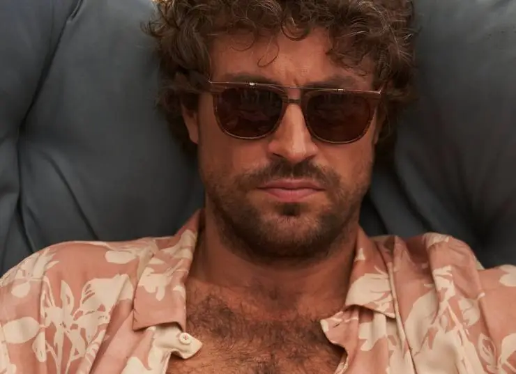 На страже пляжа (2022) 1-2 сезон 1-6,7,8 серия скачать торрент файл На страже пляжа (2022) сериал 1-6,7,8 серию 1-2 сезона скачать торрент файл