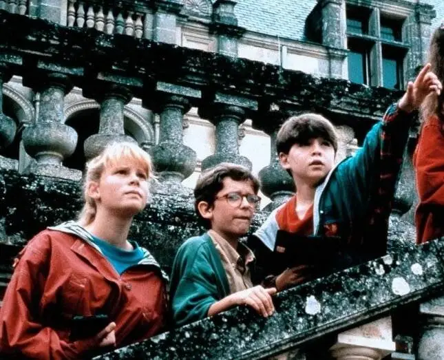 Секретная миссия (1993) скачать торрент бесплатно Секретная миссия (1993) сериал скачать торрент бесплатно