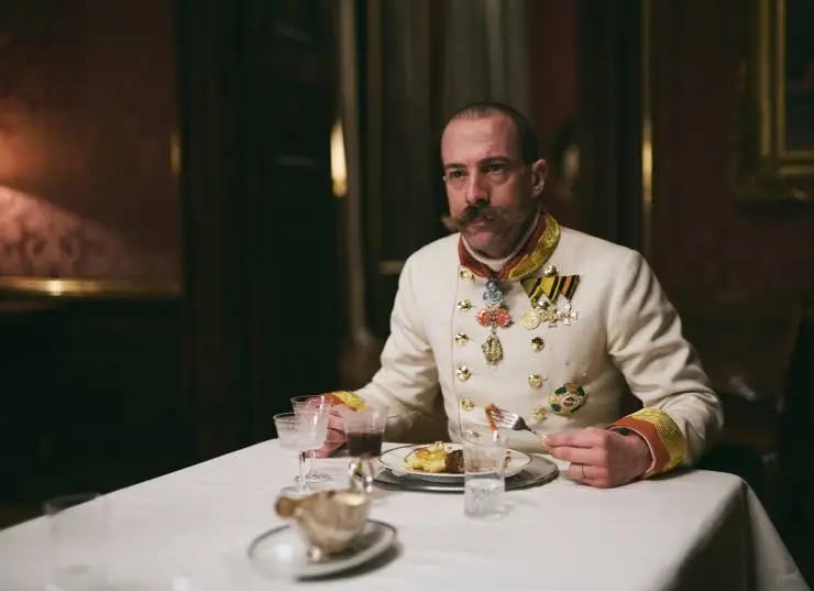 Корсаж (2022) в хорошем качестве скачать торрент файл Корсаж (2022) фильм в хорошем качестве скачать торрент файл