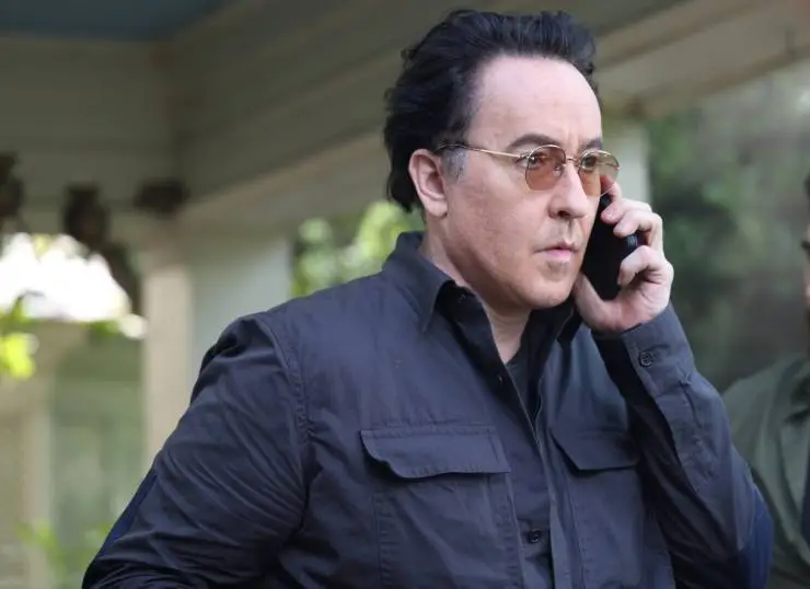 По следу хакера (2021) в хорошем качестве скачать торрент файл По следу хакера (2021) фильм в хорошем качестве скачать торрент файл