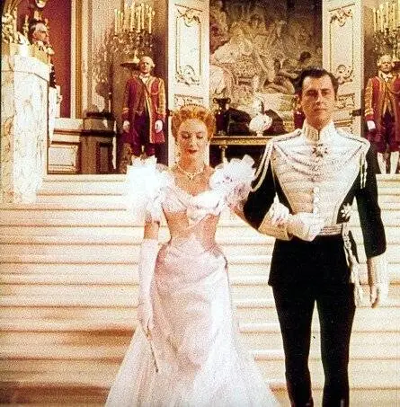 Узник крепости Зенда (1952) скачать торрент бесплатно Узник крепости Зенда (1952) фильм скачать торрент бесплатно