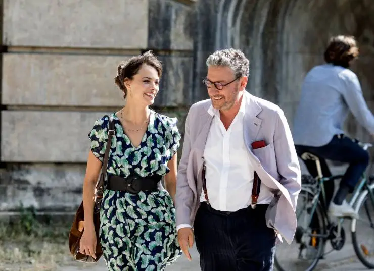 Книжный в Париже (2021) в хорошем качестве скачать торрент файл Книжный в Париже (2021) фильм в хорошем качестве скачать торрент файл