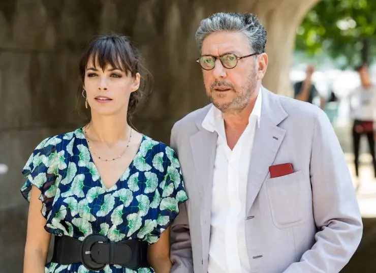 Книжный в Париже (2021) скачать торрент бесплатно Книжный в Париже (2021) фильм скачать торрент бесплатно