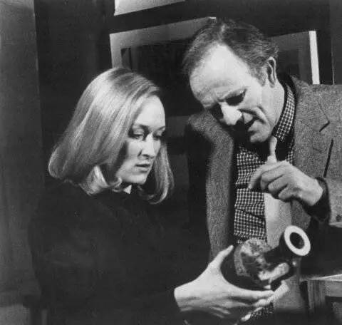 В ночной тиши (1982) скачать торрент файл В ночной тиши (1982) фильм скачать торрент файл