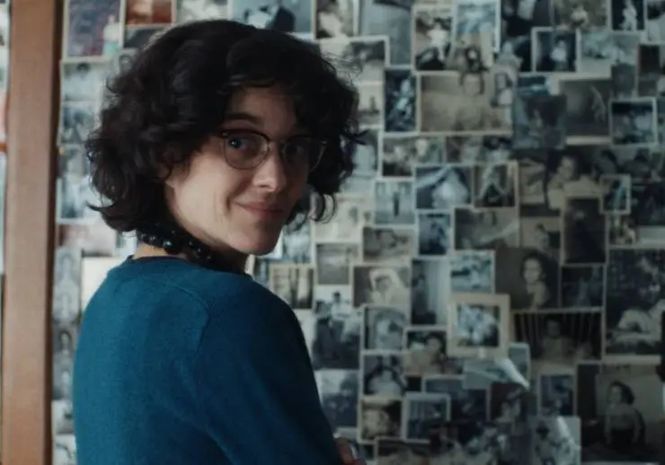 Маленькая девочка в голубом (2023) скачать торрент бесплатно Маленькая девочка в голубом (2023) фильм скачать торрент бесплатно