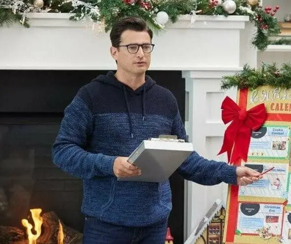 Устроим Рождество (2022) скачать торрент бесплатно Устроим Рождество (2022) фильм скачать торрент бесплатно