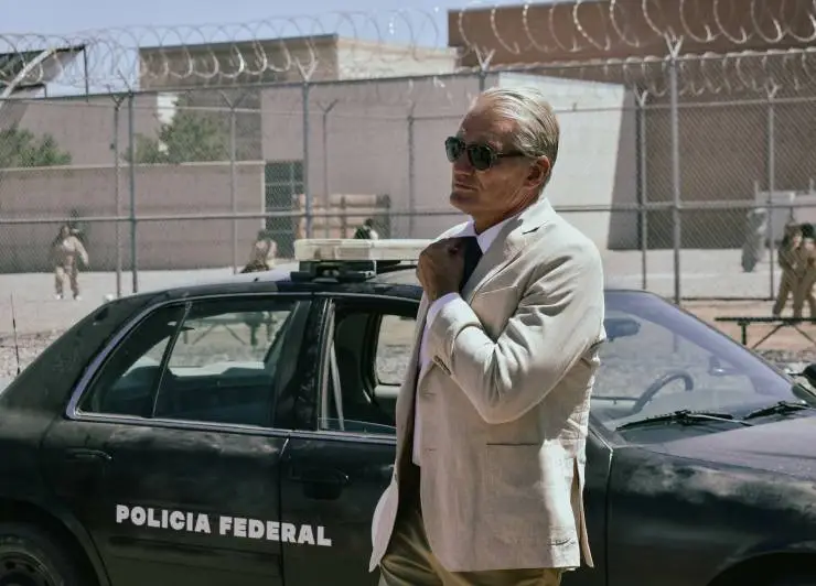 Крайне опасен (2024) скачать торрент бесплатно Крайне опасен (2024) фильм скачать торрент бесплатно