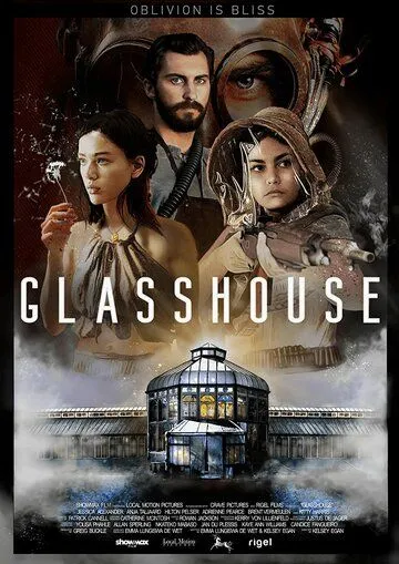 Дом из стекла / Glasshouse (2021) фильм скачать через торрет бесплатно в хорошем качестве