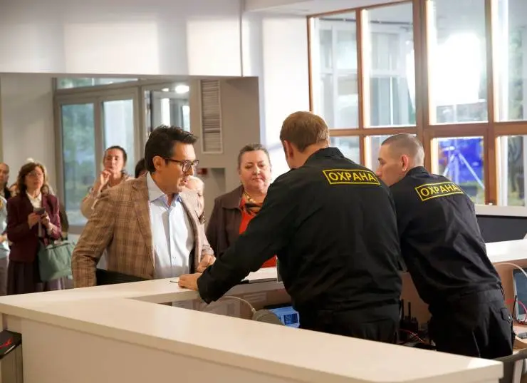 Куплю актрису (2023) 1 сезон 1-6,7,8 серия скачать торрент бесплатно Куплю актрису (2023) сериал 1-6,7,8 серию 1 сезона скачать торрент бесплатно