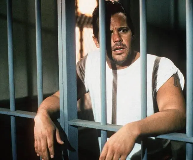 Непристойное поведение 2 (1994) скачать торрент бесплатно Непристойное поведение 2 (1994) фильм скачать торрент бесплатно