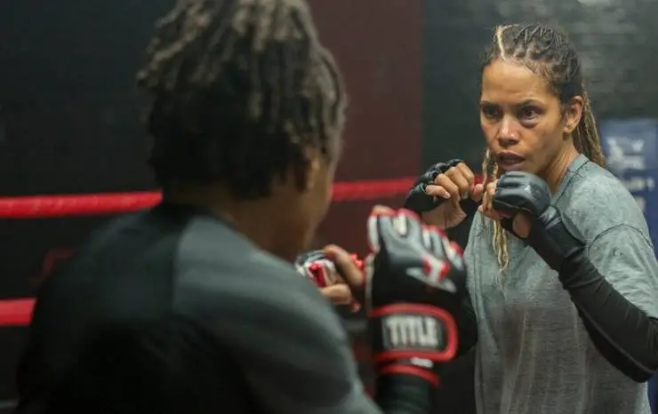 Удары (2020) скачать торрент файл Удары (2020) фильм скачать торрент файл