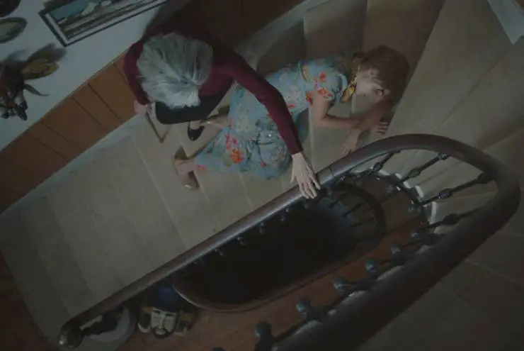 Наваждение Джули (2020) скачать торрент файл Наваждение Джули (2020) фильм скачать торрент файл