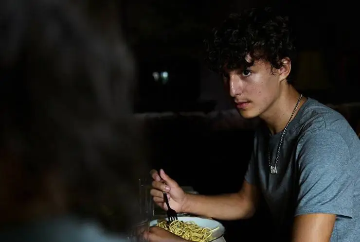 Солнце и бетон (2023) скачать торрент бесплатно Солнце и бетон (2023) фильм скачать торрент бесплатно