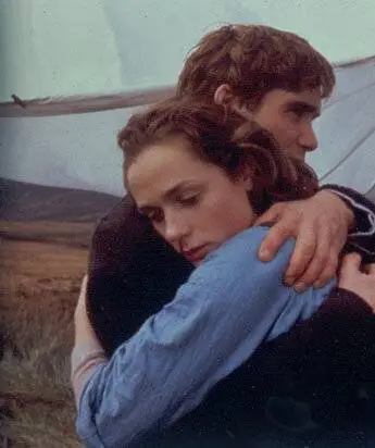 Как Гарри превратился в дерево (2001) скачать торрент бесплатно Как Гарри превратился в дерево (2001) фильм скачать торрент бесплатно