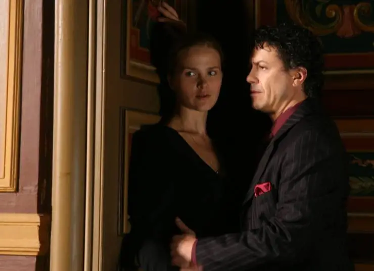 Дилер (2009) 1 сезон 1-6,7,8 серия в хорошем качестве скачать торрент файл Дилер (2009) сериал 1-6,7,8 серию 1 сезона в хорошем качестве скачать торрент файл