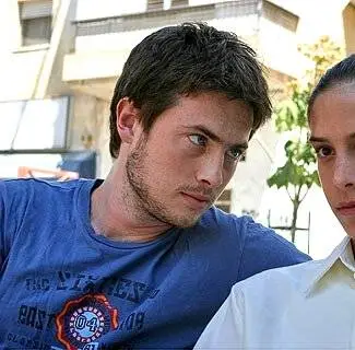 Дотянуться рукой (2006) 1 сезон 1-6,7,8 серия скачать торрент файл Дотянуться рукой (2006) сериал 1-6,7,8 серию 1 сезона скачать торрент файл