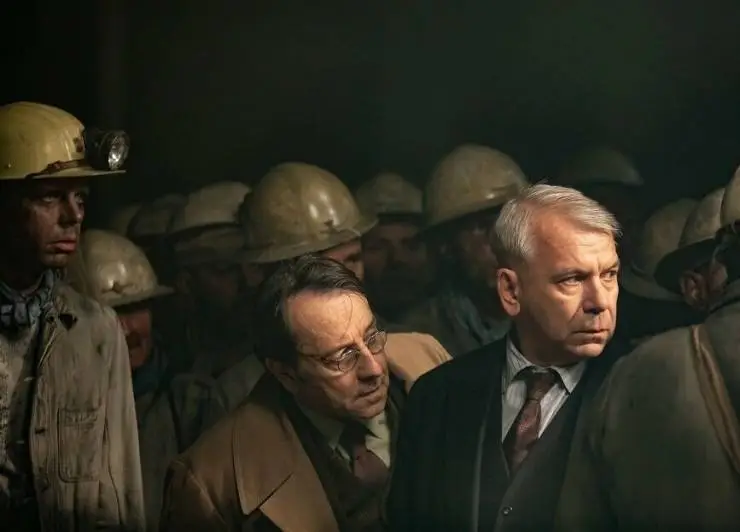 Спуск в бездну (2023) скачать торрент бесплатно Спуск в бездну (2023) фильм скачать торрент бесплатно