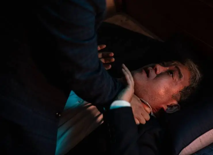 Странные звуки (2022) скачать торрент бесплатно Странные звуки (2022) фильм скачать торрент бесплатно