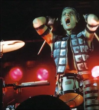 Раммштайн: Из Берлина вживую (1998) скачать торрент файл Раммштайн: Из Берлина вживую (1998) фильм скачать торрент файл