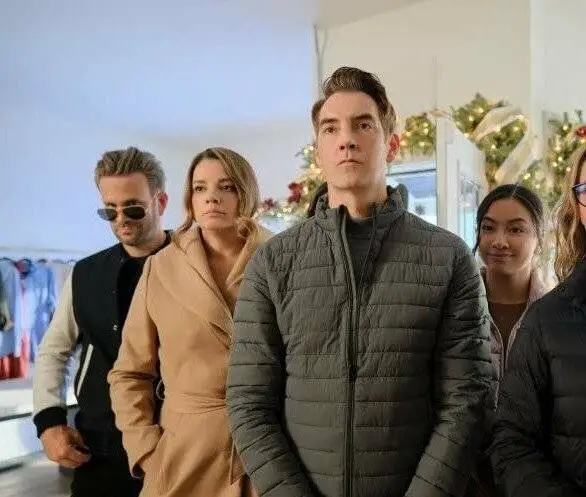 Свет, камера, Рождество! (2022) скачать торрент бесплатно Свет, камера, Рождество! (2022) фильм скачать торрент бесплатно