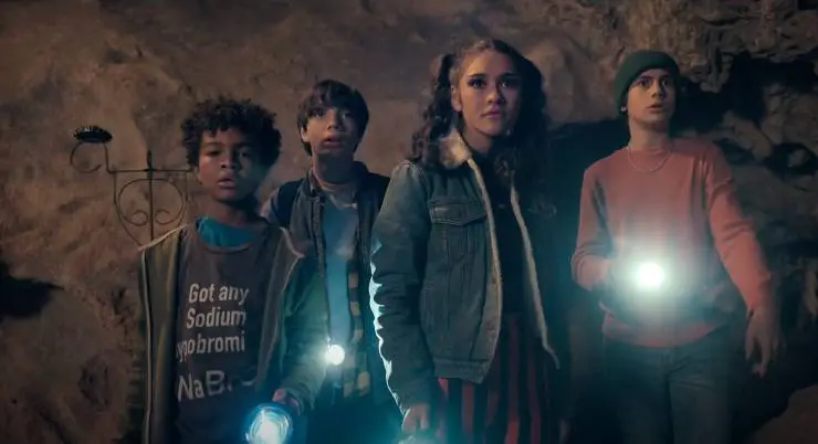 Ночь в магазине ужастиков (2022) скачать торрент бесплатно Ночь в магазине ужастиков (2022) фильм скачать торрент бесплатно