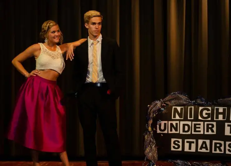 Девочка-подросток: Холидэй/Валери (2019) в хорошем качестве скачать торрент файл Девочка-подросток: Холидэй/Валери (2019) фильм в хорошем качестве скачать торрент файл