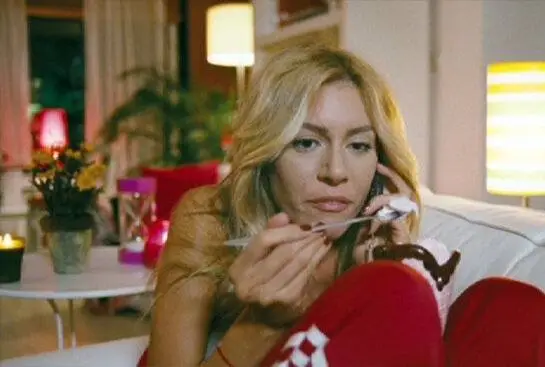 Романтическая комедия (2010) скачать торрент файл Романтическая комедия (2010) фильм скачать торрент файл