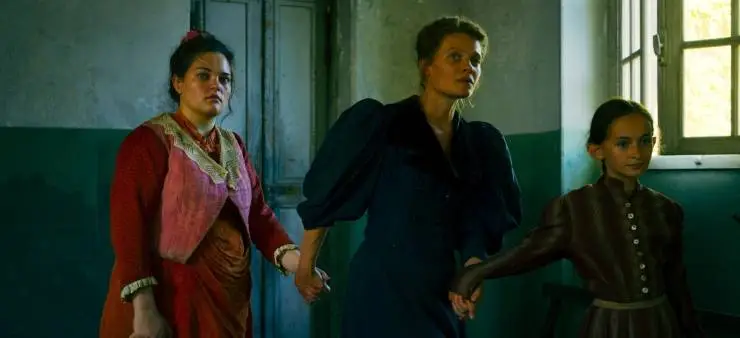 Бал сумасшедших (2023) скачать торрент бесплатно Бал сумасшедших (2023) фильм скачать торрент бесплатно